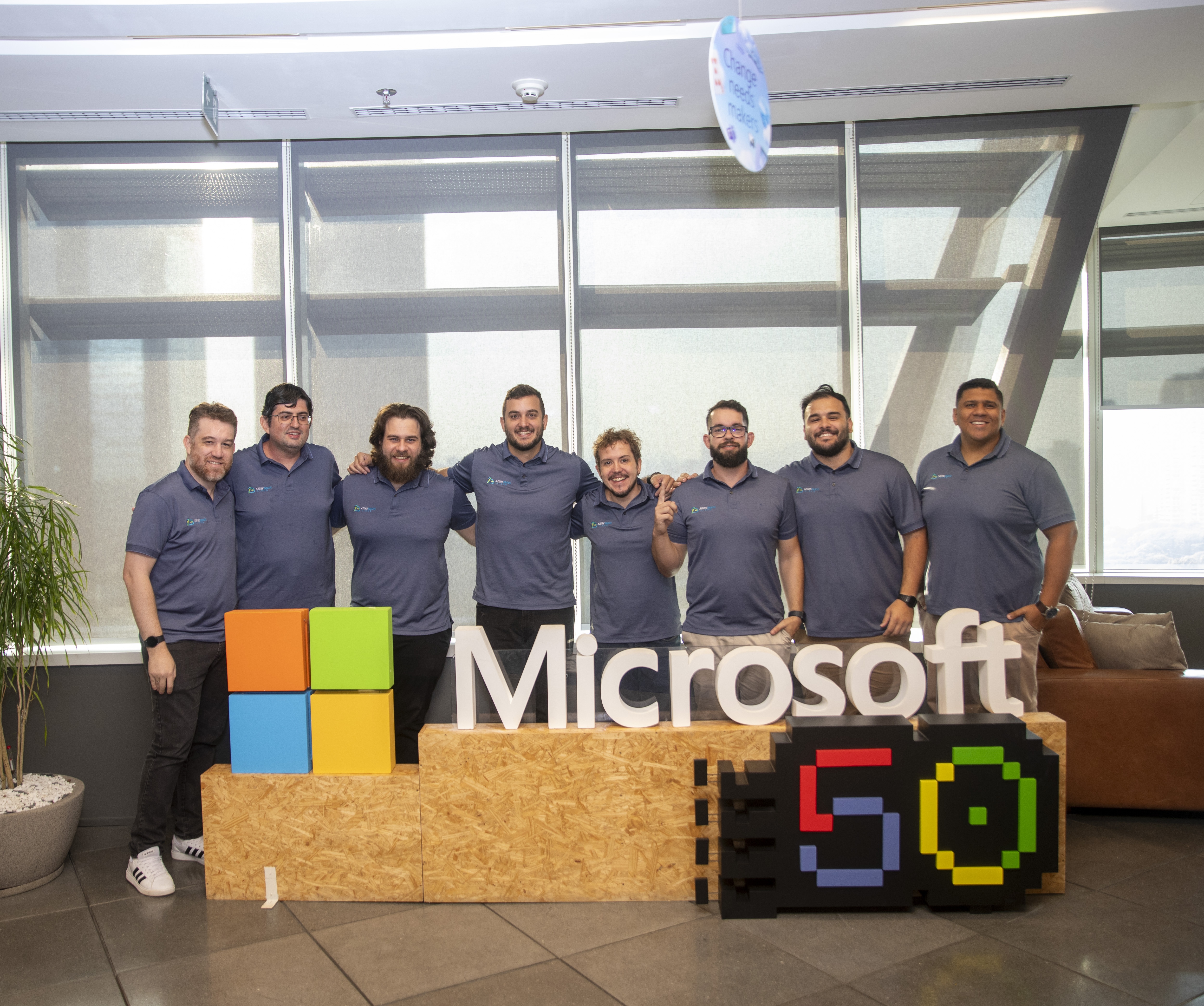 Desenvolvedores em treinamento presencial