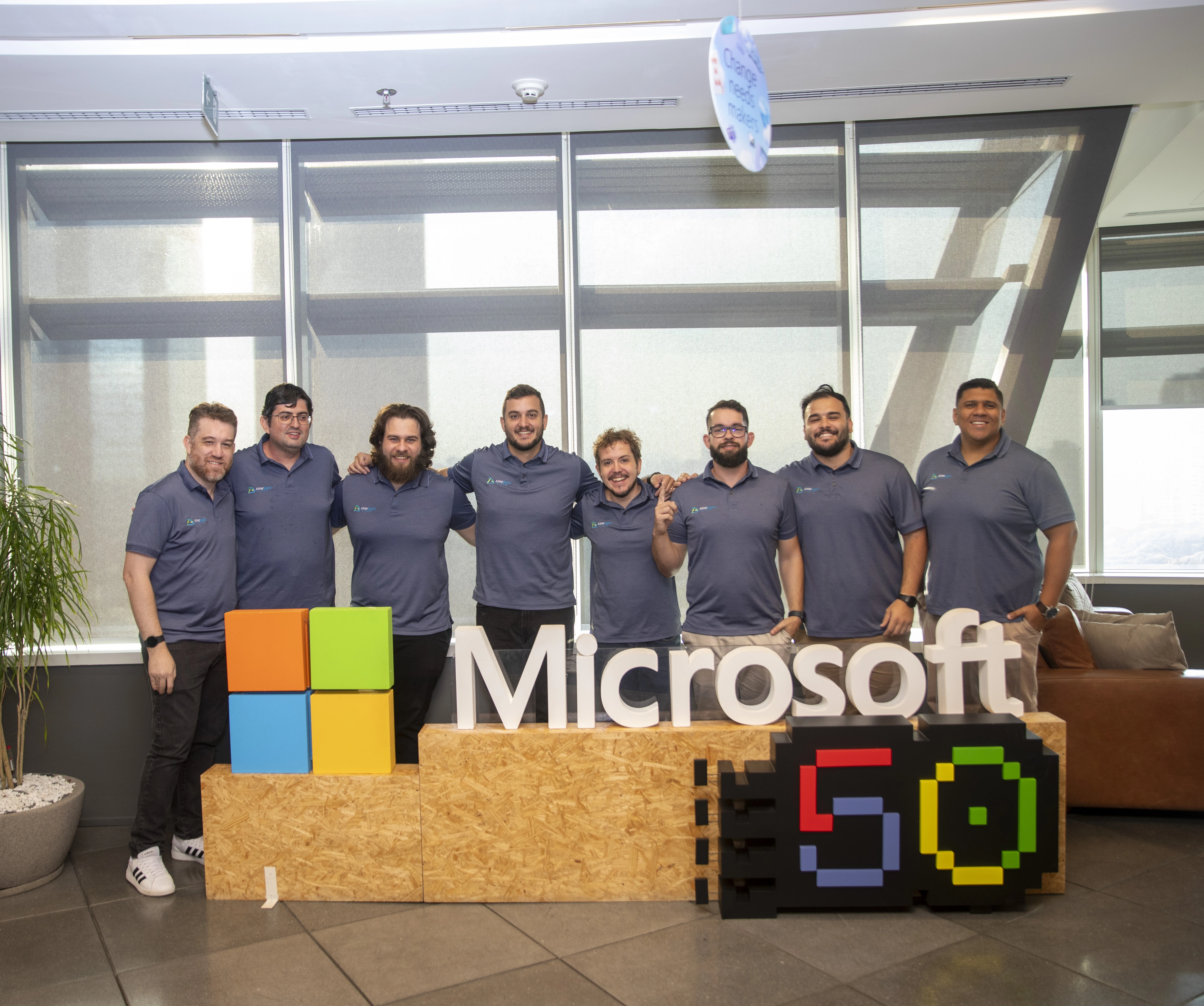 Desenvolvedores em treinamento presencial